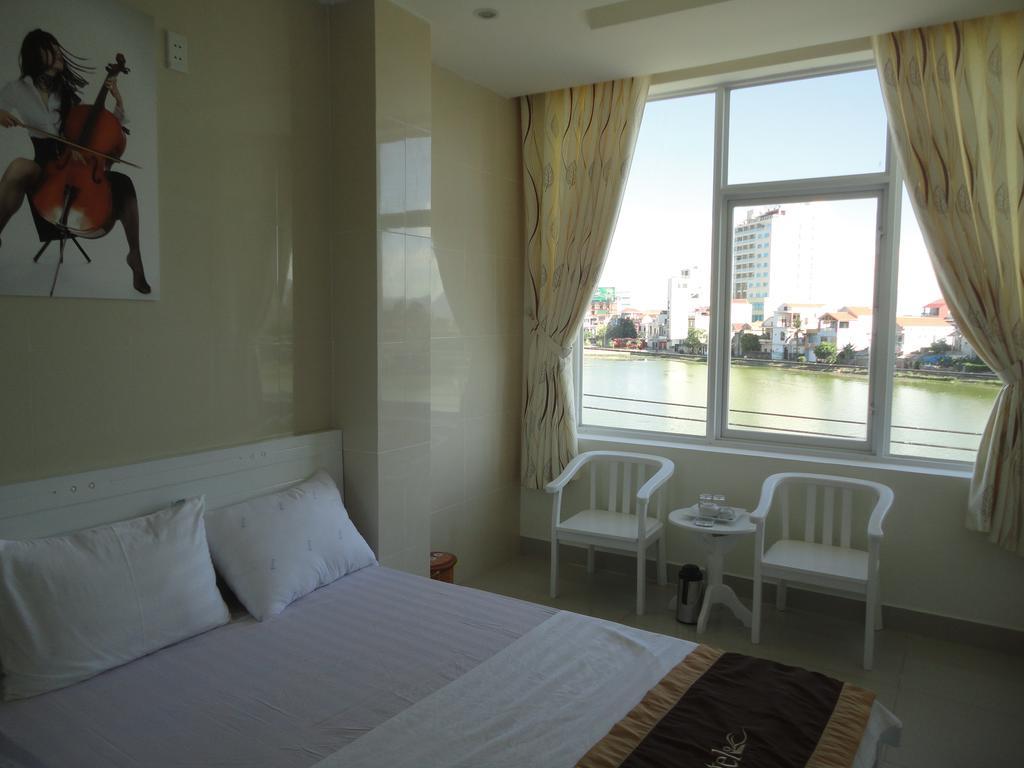 Sic Hotel Dong Hoi Exterior photo